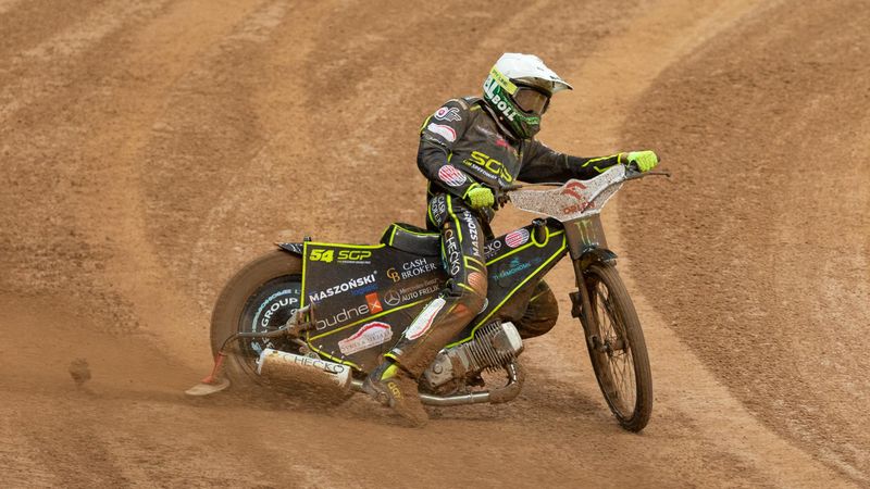 Vaculik wins SGP final 'in fine style' as Janowski disqualified