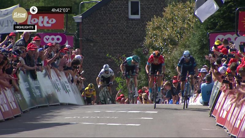 Highlights: All the action from the men's 2022 Fleche Wallonne including incredible final