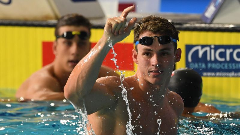 'The man of the moment!' - Proud wins gold in 50m freestyle