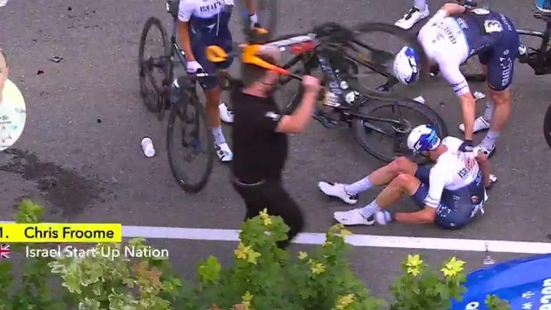 ‘He is down on his return to the Tour’ - Froome caught up in ‘absolute disaster’ of a crash