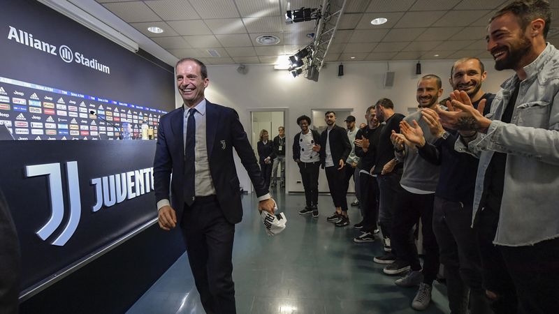 Il Meglio Della Conferenza D Addio Di Allegri Alla Juventus In 4 Minuti Calcio Video Eurosport