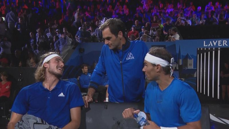 'Don't be scared!' - Federer coaches Tsitsipas at Laver Cup 2019