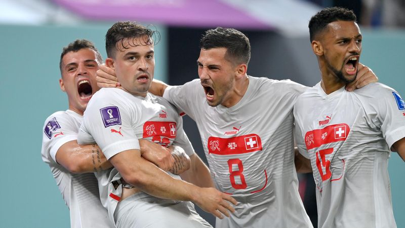 Serbia-Suiza (Grupo G): Una locura de partido y de nuevo en octavos (2-3)