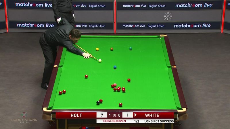 Jimmy White rolls back the years with glorious long red