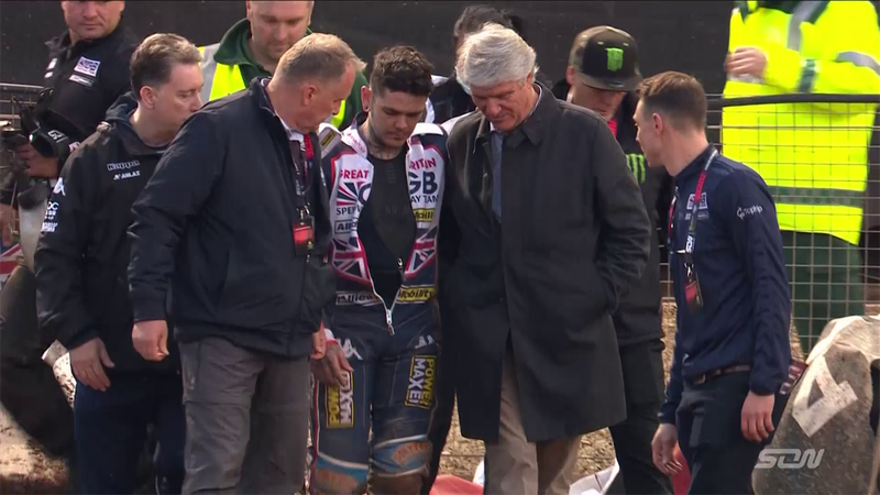 Speedway, incidente pazzesco: Tai Woffinden illeso per miracolo