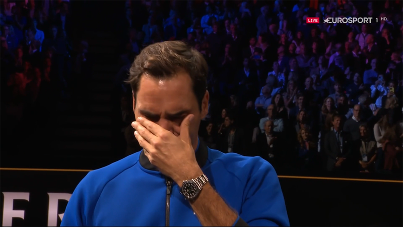 Roger Federer, discurs printre lacrimi după ultimul meci al carierei: "Nu am vrut să mă simt singur"