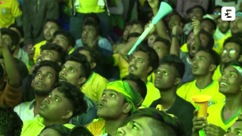 Il Brasile ha tifosi ovunque: guardate la gioia di questi fan dal Bangladesh