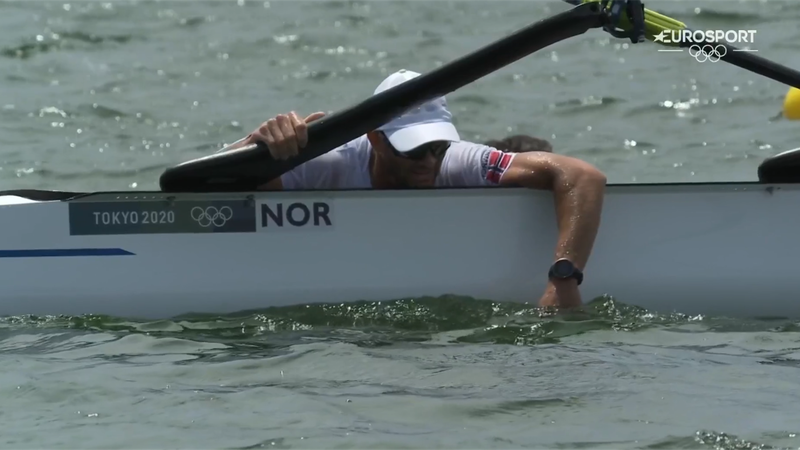 ‘What a disaster! They have fallen in!’ - Norway duo capsize during double sculls