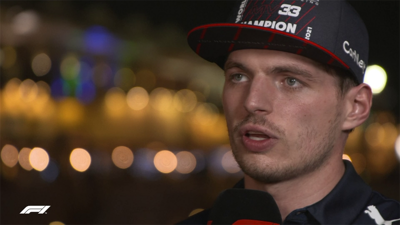 Verstappen: "Spero di duellare ancora con Hamilton"