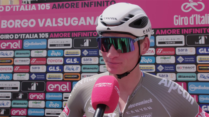 Giro d'Italia | Van der Poel richt pijlen op tijdrit: "Moet ik aankunnen"