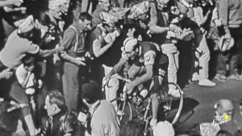 12 juillet 1964, le duel mythique du Puy de Dome entre Anquetil et Poulidor