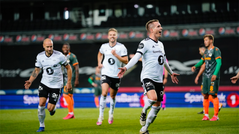 Se høydepunktene: Rosenborg sikret videre avansement i Europa med kun ti mann