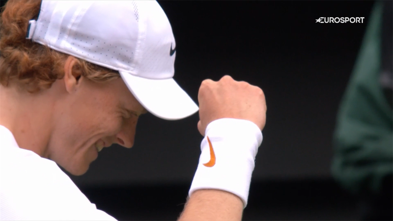 Sinner, punctul turneului în meciul cu Novak Djokovic! Italianul, lovituri de geniu la Wimbledon